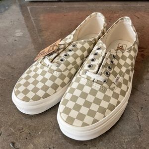 Vans Authentic Low Top Casual Skate Shoes White Brown Grid 'White Brown'